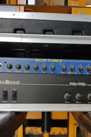 Nuovo Arrivo MESA BOOGIE FIFTY-FIFTY FINALE DI POTENZA 100W PER CHITARRA + RACK ABS BESPECO BUNDLE USATO